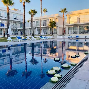 Lysithea Hotell